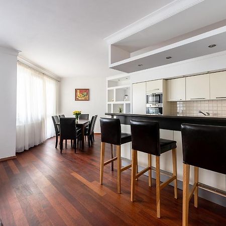 Bukowinska 12 Prywatne Mieszkanie 80M2 Z Dwiema Sypialniami I Balkonem 2X Bezplatne Miejsca Parkingowe Samodzielne Zameldowanie! Private Garage! Self Check-In System! Βαρσοβία Εξωτερικό φωτογραφία