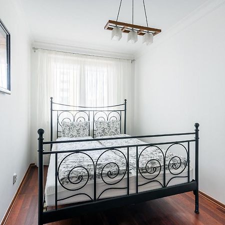 Bukowinska 12 Prywatne Mieszkanie 80M2 Z Dwiema Sypialniami I Balkonem 2X Bezplatne Miejsca Parkingowe Samodzielne Zameldowanie! Private Garage! Self Check-In System! Βαρσοβία Εξωτερικό φωτογραφία