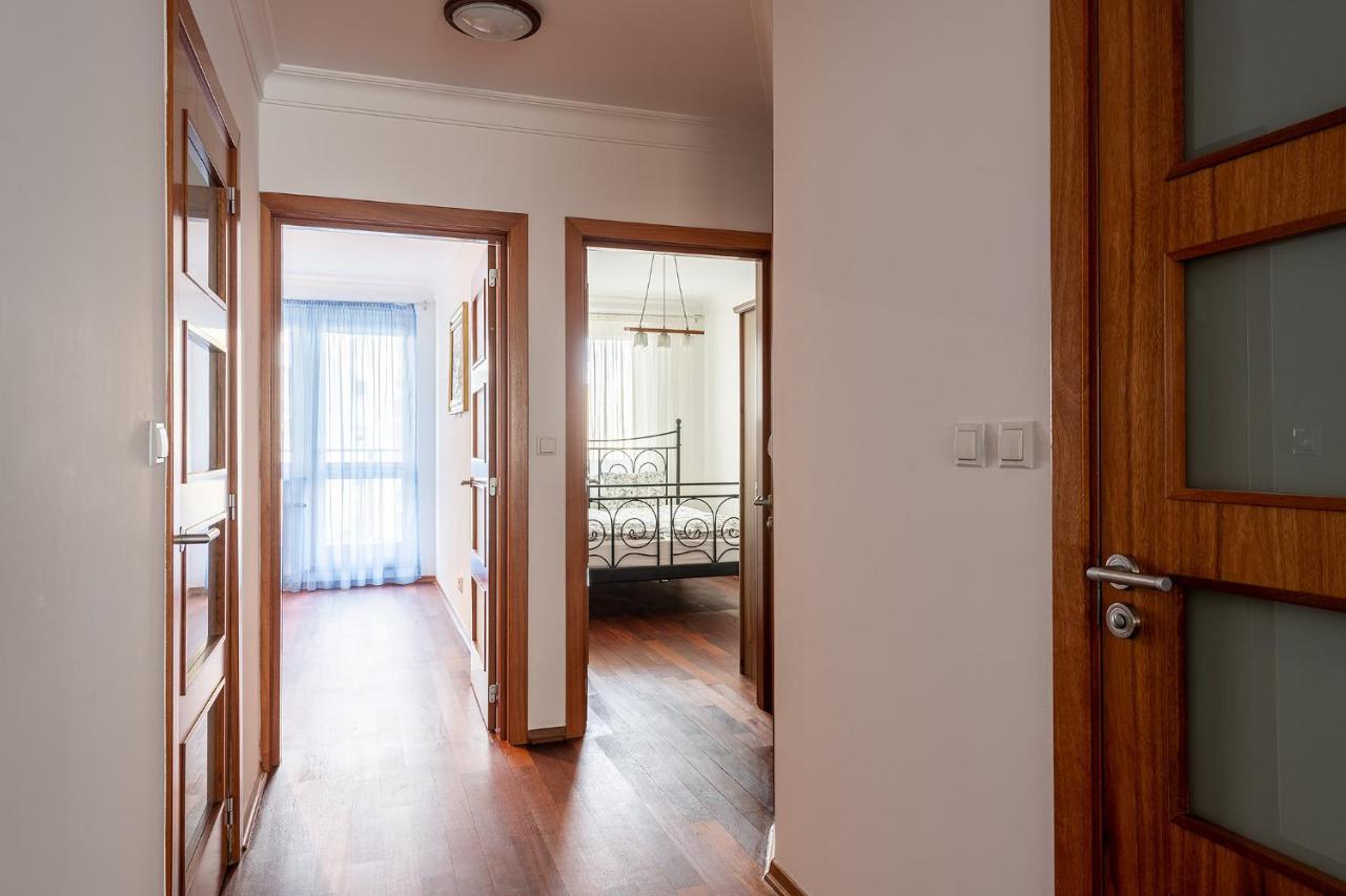 Bukowinska 12 Prywatne Mieszkanie 80M2 Z Dwiema Sypialniami I Balkonem 2X Bezplatne Miejsca Parkingowe Samodzielne Zameldowanie! Private Garage! Self Check-In System! Βαρσοβία Εξωτερικό φωτογραφία