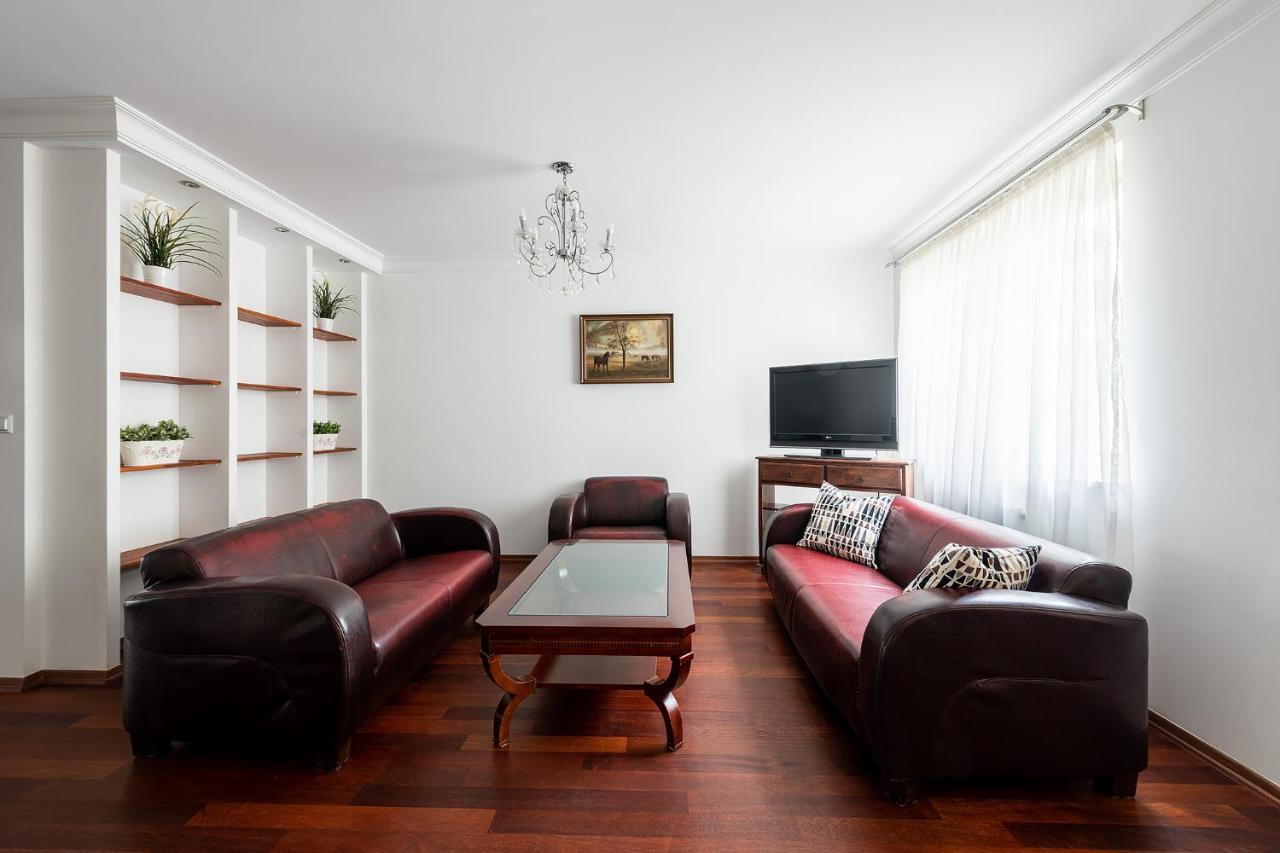 Bukowinska 12 Prywatne Mieszkanie 80M2 Z Dwiema Sypialniami I Balkonem 2X Bezplatne Miejsca Parkingowe Samodzielne Zameldowanie! Private Garage! Self Check-In System! Βαρσοβία Εξωτερικό φωτογραφία